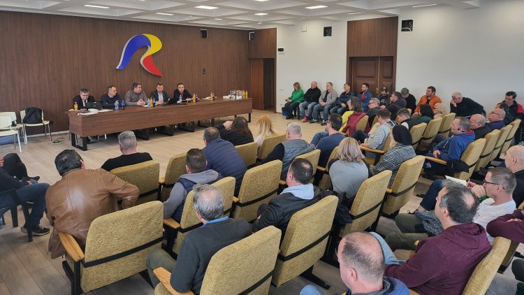 foto-sala-AG-TVR.jpg